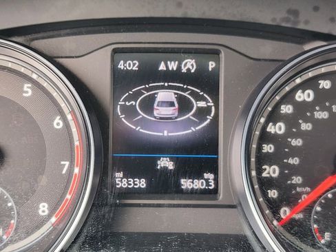 Used 2021 Volkswagen Atlas SE w/ Panoramic Sunroof Package FWD image 14