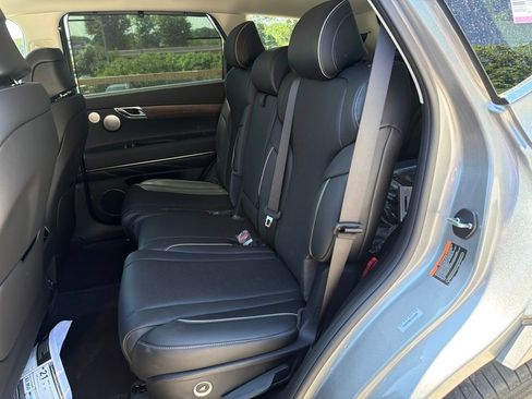 New 2026 Genesis GV80 2.5T Prestige AWD/4WD image 17