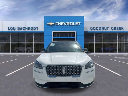 Used 2022 Lincoln Corsair Reserve w/ Equipment Group 201A FWD image 3