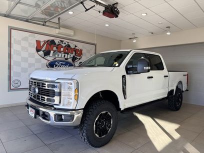 New 2026 Ford F350 XLT w/ Tremor Off-Road Package