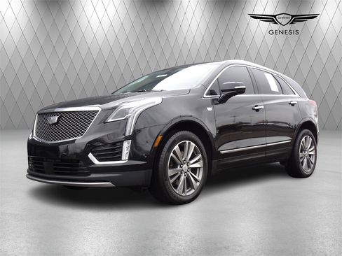 Used 2022 Cadillac XT5 Premium Luxury w/ Technology Package image 1