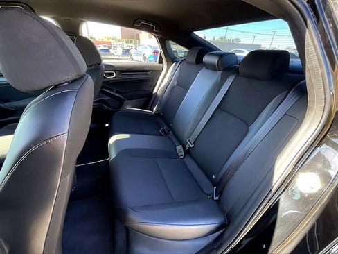 Used 2023 Honda Civic Sport image 28