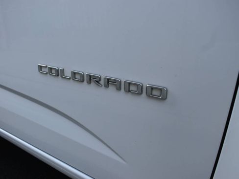 Used 2021 Chevrolet Colorado LT w/ Safety Package RWD image 36