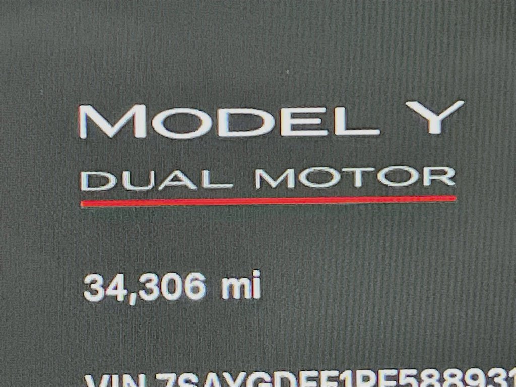 Used 2023 Tesla Model Y Performance AWD/4WD image 11