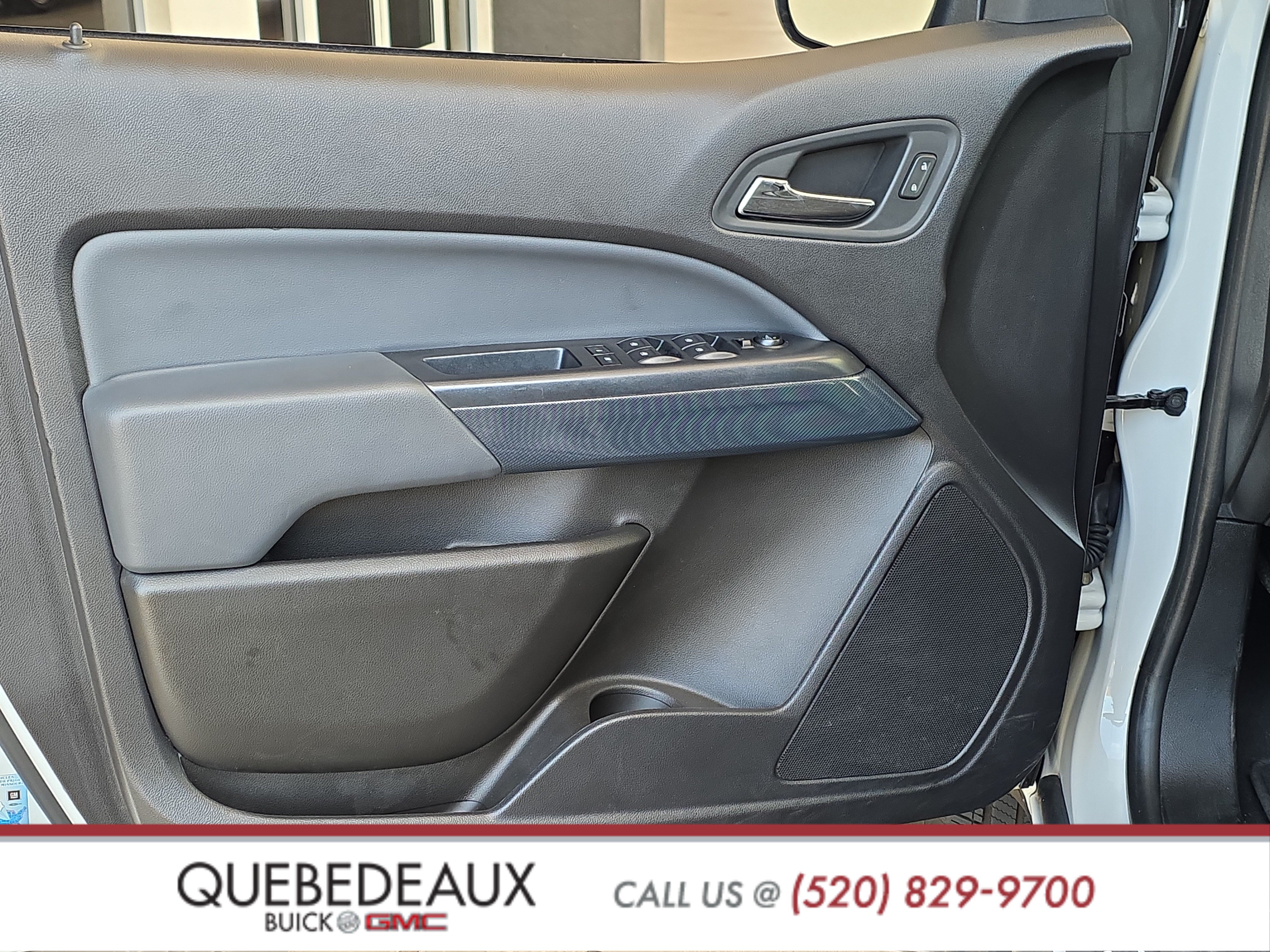 Used 2021 Chevrolet Colorado Z71 AWD/4WD image 9
