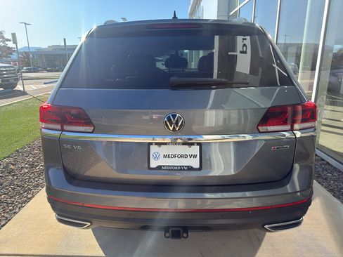 Used 2022 Volkswagen Atlas SE image 5