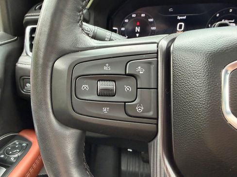 Used 2023 GMC Yukon Denali Ultimate AWD/4WD image 14