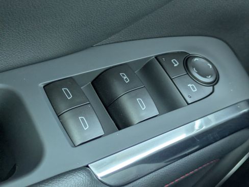 New 2026 Chevrolet Traverse Z71 w/ Enhanced Driving Package AWD/4WD image 16