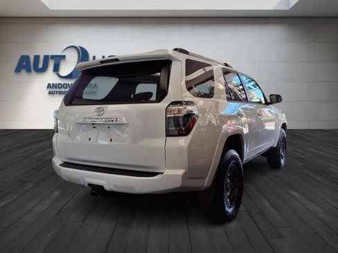 Used 2024 Toyota 4Runner SR5 Premium image 15