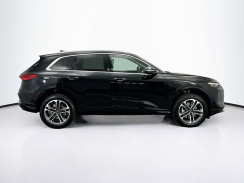 Certified 2025 Audi Q5 Premium w/ Premium Plus AWD/4WD image 5