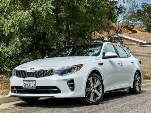Used 2016 Kia Optima SX w/ Option Group 055 image 2