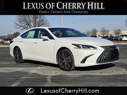 New 2025 Lexus ES 300h w/ Premium Package
