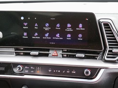 Certified 2025 Kia Sportage SX Prestige image 10