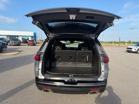 Used 2023 Chevrolet Traverse Premier w/ Redline Edition AWD/4WD image 49