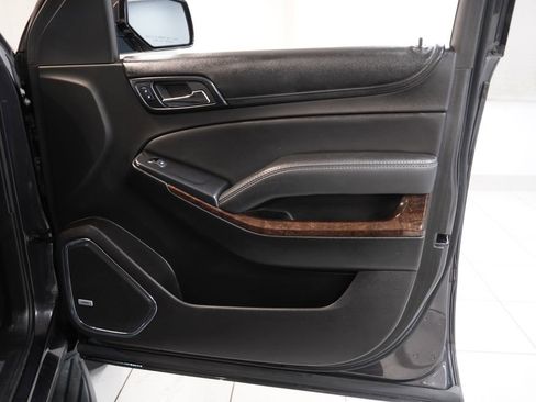 Used 2017 Chevrolet Tahoe LT image 39