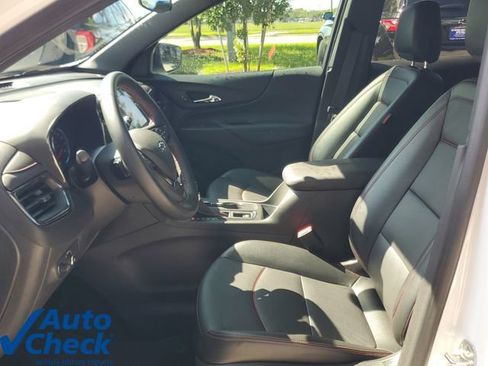 Certified 2024 Chevrolet Equinox RS w/ RS Leather Package FWD image 17