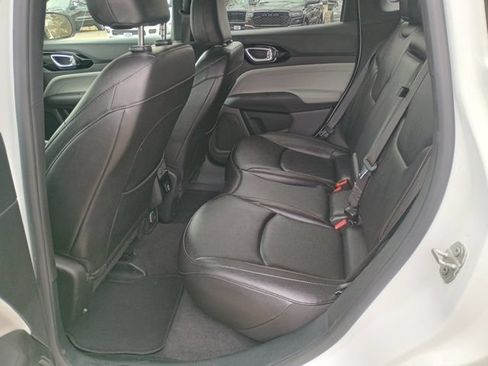 Used 2024 Jeep Compass Limited AWD/4WD image 20