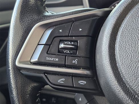 Used 2022 Subaru Legacy Limited image 30