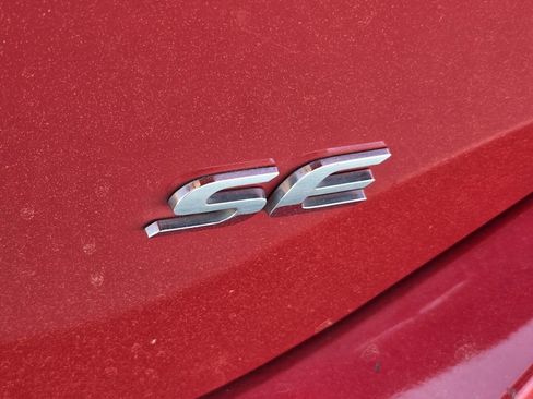 Used 2019 Toyota Corolla SE image 7