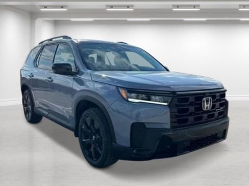 New 2026 Honda Pilot Black Edition image 1