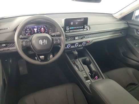 Certified 2023 Honda Accord EX image 15