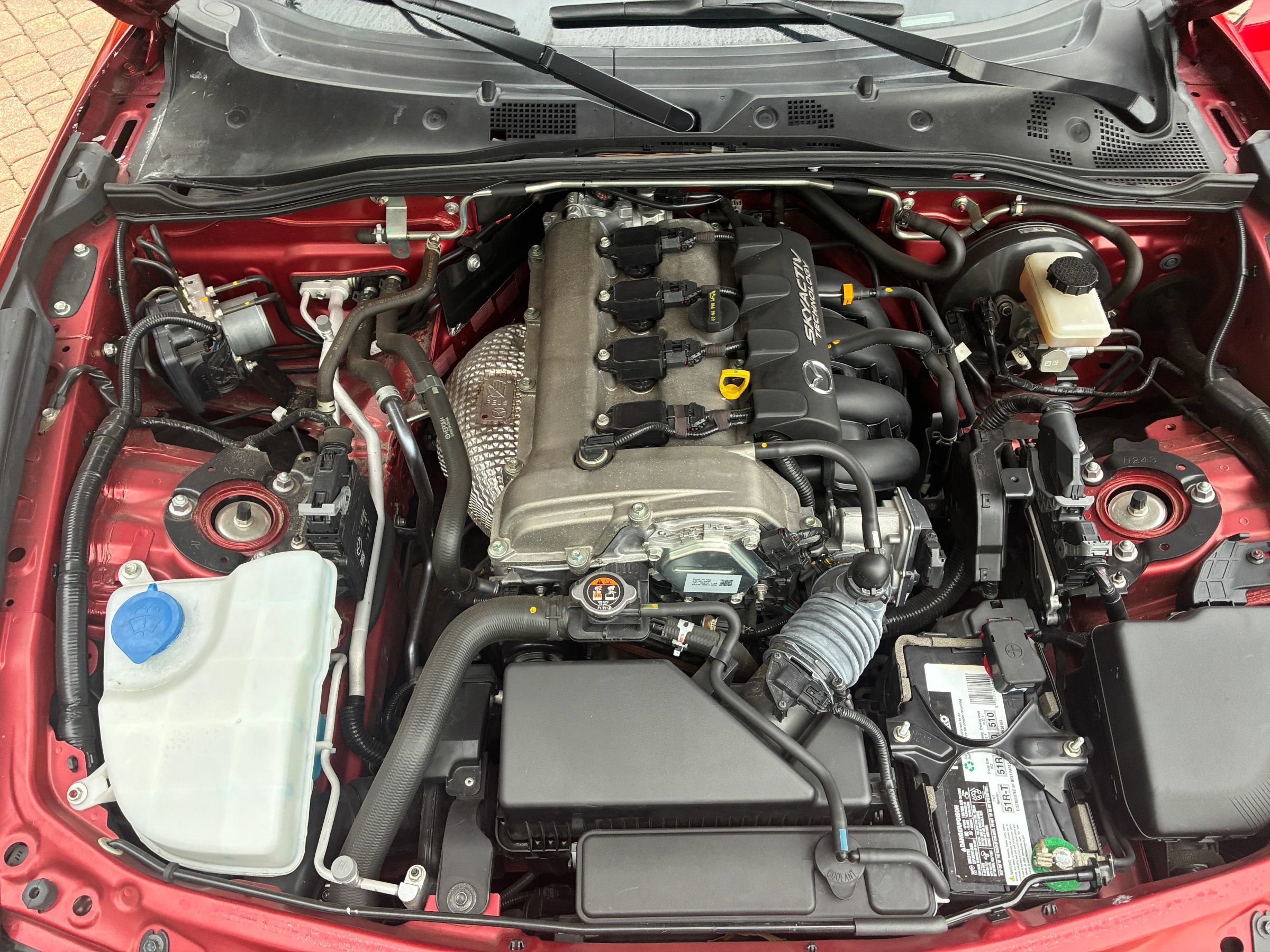 Used 2016 MAZDA MX-5 Miata Grand Touring RWD image 14