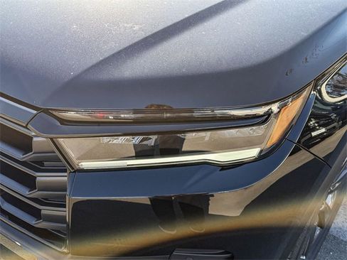 New 2026 Honda Pilot Sport image 12