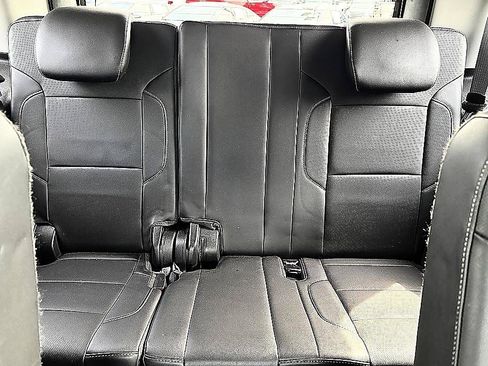 Used 2015 Chevrolet Tahoe LTZ AWD/4WD image 12