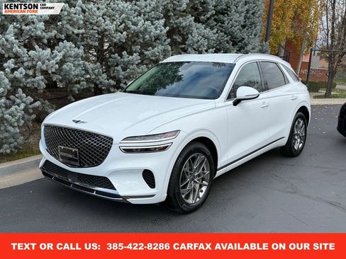 Used 2025 Genesis GV70 2.5T image 3