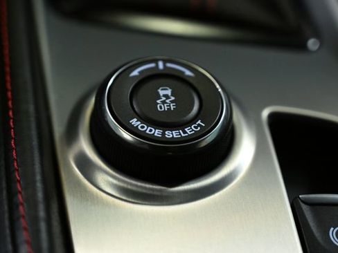 Used 2016 Chevrolet Corvette Stingray Coupe w/ 3LT Preferred Equipment Group image 31