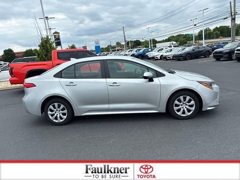 Certified 2024 Toyota Corolla LE FWD image 6
