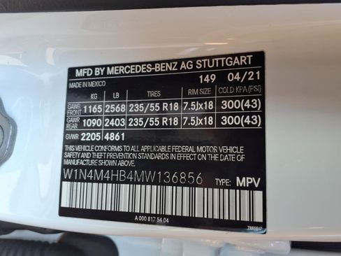 Used 2021 Mercedes-Benz GLB 250 4MATIC image 31