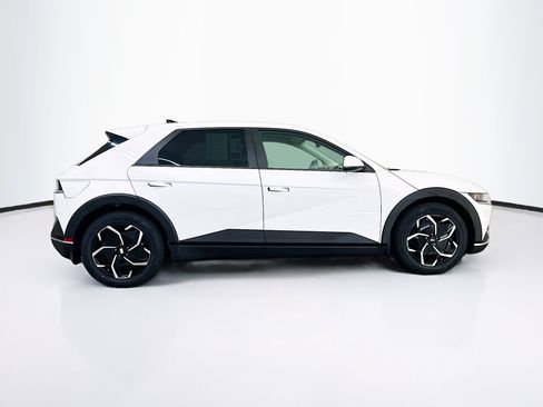 Used 2024 Hyundai Ioniq 5 SEL AWD/4WD image 10