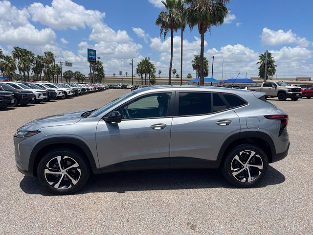 Used 2026 Chevrolet Trax RS FWD image 5