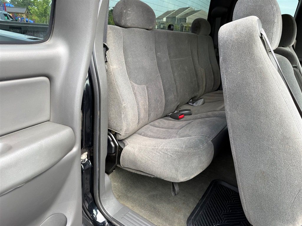 Used 2003 Chevrolet Silverado 1500 LS w/ Off-Road Package AWD/4WD image 19