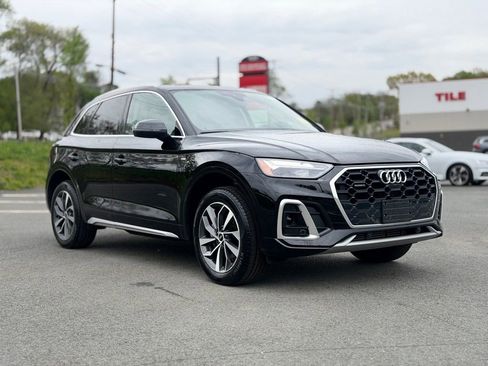 Used 2023 Audi Q5 2.0T Premium Plus w/ Premium Plus Package AWD/4WD image 9
