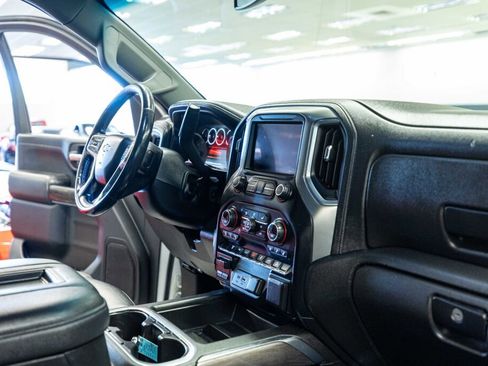 Used 2021 Chevrolet Silverado 2500 LTZ w/ LTZ Plus Package image 16