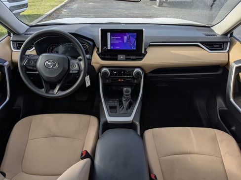 Used 2025 Toyota RAV4 LE image 14
