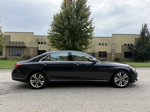 Used 2015 Mercedes-Benz S 550 4MATIC Sedan w/ Premium 1 Package image 5