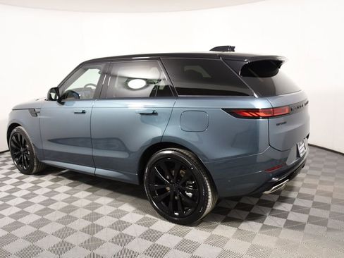 New 2026 Land Rover Range Rover Sport Dynamic SE image 3