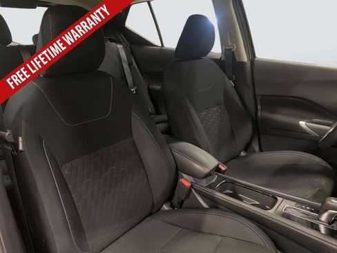 Used 2024 Nissan Kicks SV FWD image 30