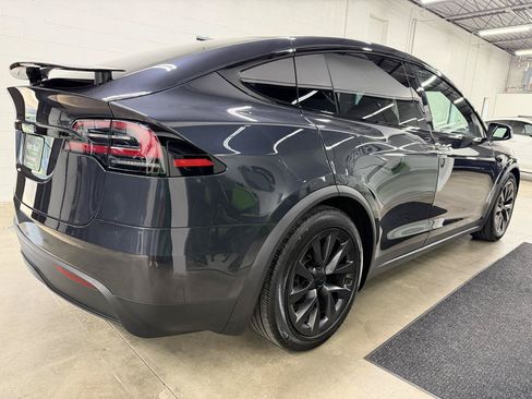Used 2024 Tesla Model X AWD/4WD image 4