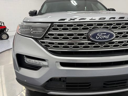 Used 2021 Ford Explorer Limited w/ Equipment Group 301A image 59
