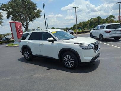 Certified 2023 Nissan Pathfinder SL
