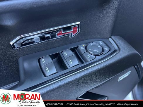 Used 2022 GMC Sierra 1500 AT4 w/ AT4 Preferred Package image 15