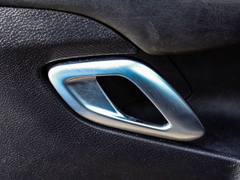 Used 2019 Dodge Challenger R/T w/ Blacktop Package image 9