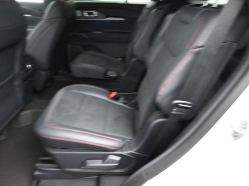 New 2026 Ford Explorer ST w/ Sun And Sound Package image 33