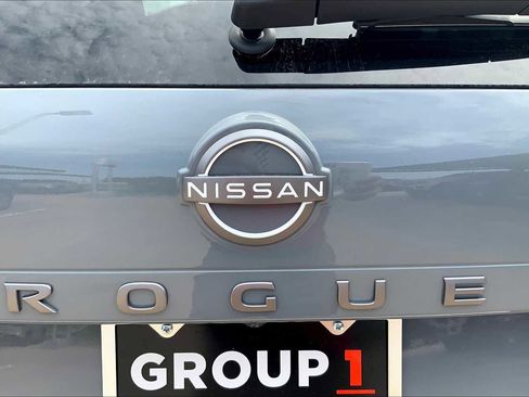 New 2026 Nissan Rogue SV image 15