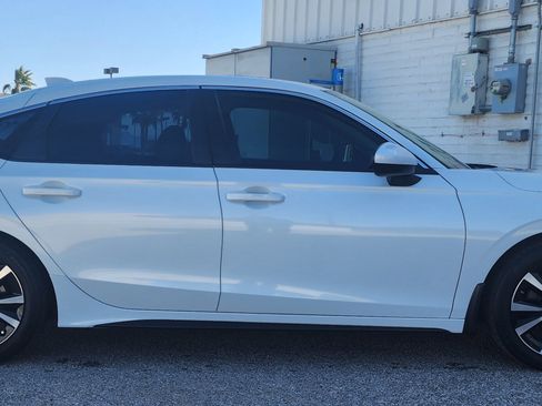 Used 2024 Honda Civic EX-L image 4