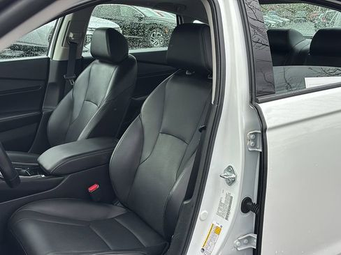 Certified 2023 Honda Accord Touring image 10